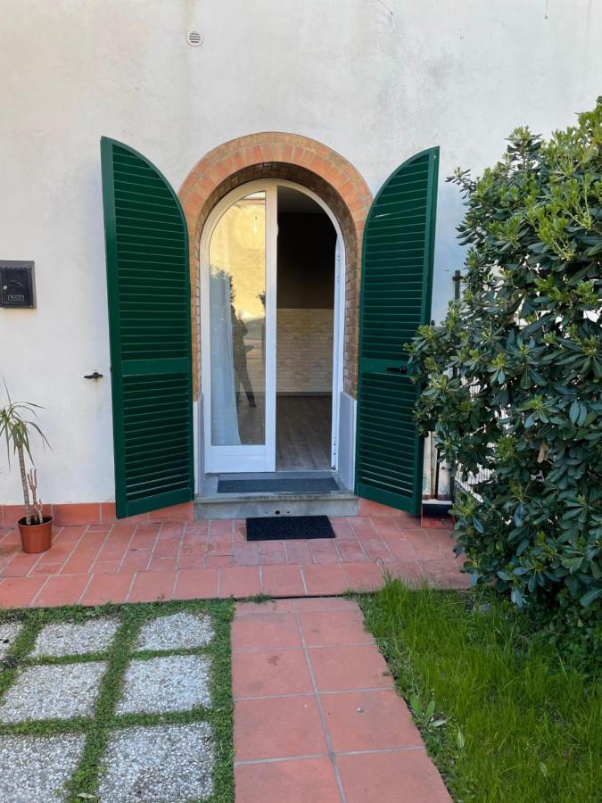 Bed and Breakfast Sunrise à Marina Di Pisa Extérieur photo